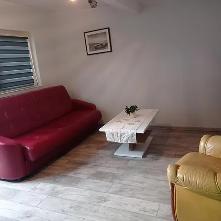 Casa de Férias Domek U Moni Stegna (Pomerania)
